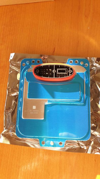 Balastro xenon mercedes class E w211 w212 c207