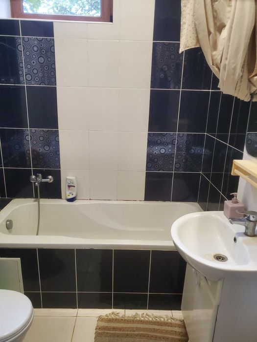 Здається двохкімнатна квартира на довготривлий термін