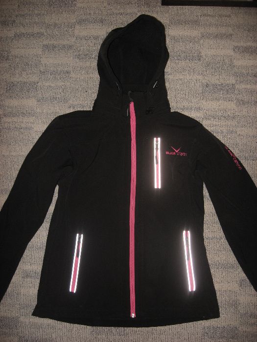 Damska kurtka softshell wodoodporność 8000 M Super stan