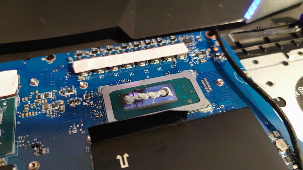 Czyszczenie/Naprawa laptopów oraz konsoli