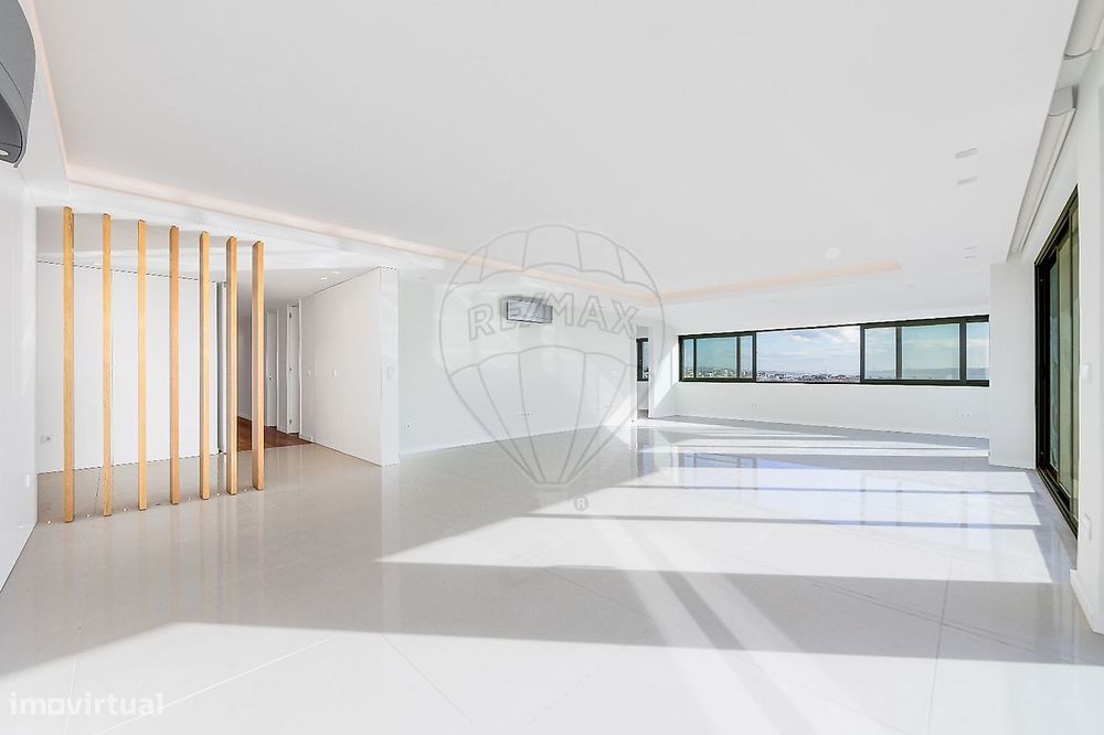 Apartamento T5 para venda