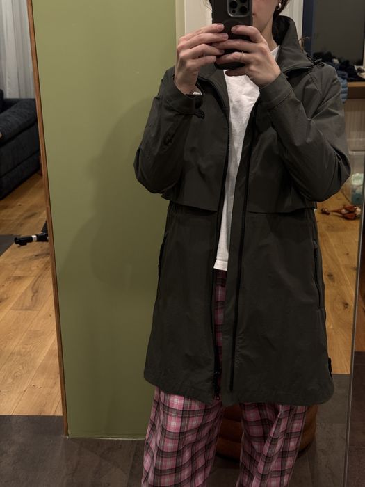 Плащ вітрівка lacoste 38 розмір