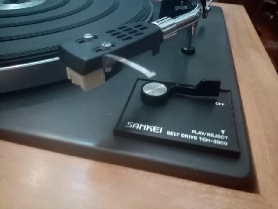 Gira discos Sankei TCH-3000