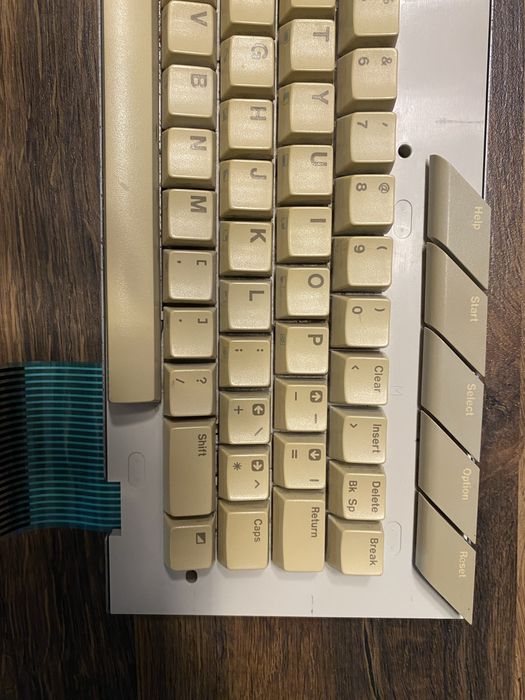 Atari 65 XE sprawna klawiatura
