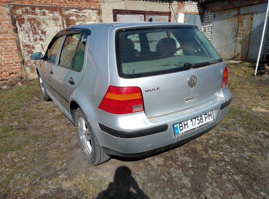 Продам Гольф 4 1.6  2002р