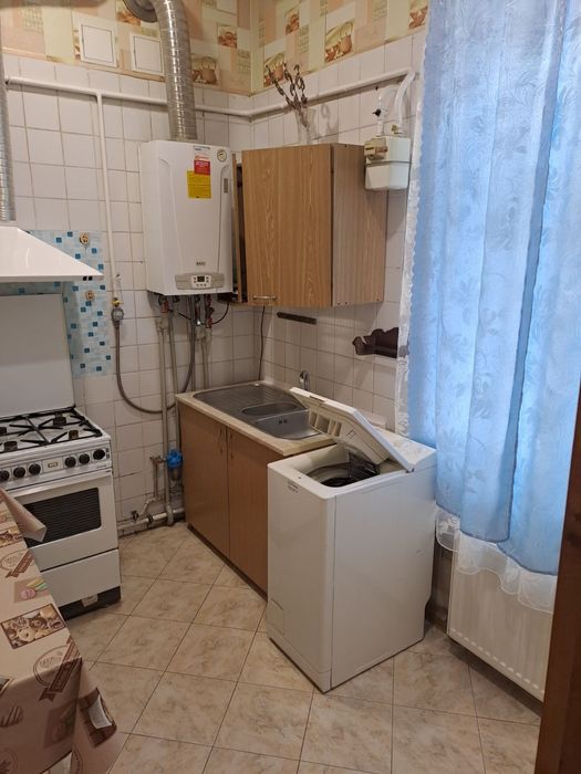 Здам кімнату в квартирі біля Будинку Офіцерів без хозяйки