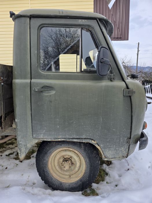 Продається УАЗ бортовий