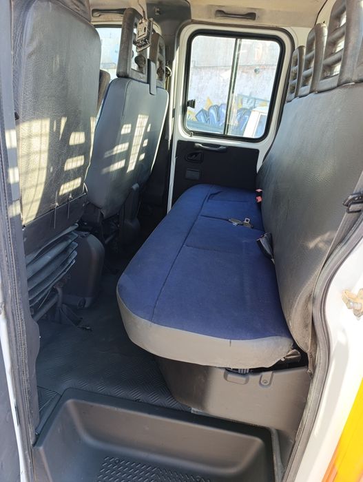 Carrinha Iveco 35C18 caixa aberta