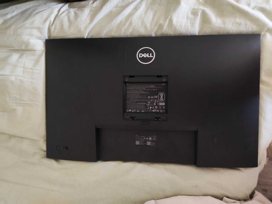 Monitor Dell P2722H - Ecrã Partido!