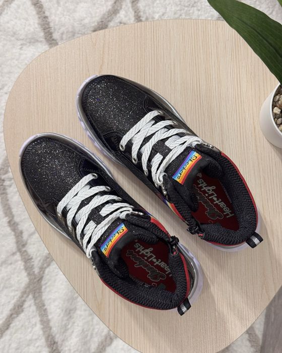 (36 р) Дитячі черевики Skechers , з мигалками Устілка 23 см