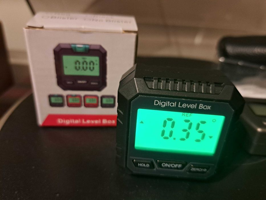 Zestaw do gramofonu - waga + pędzel + inklinometr - NOWE!!!