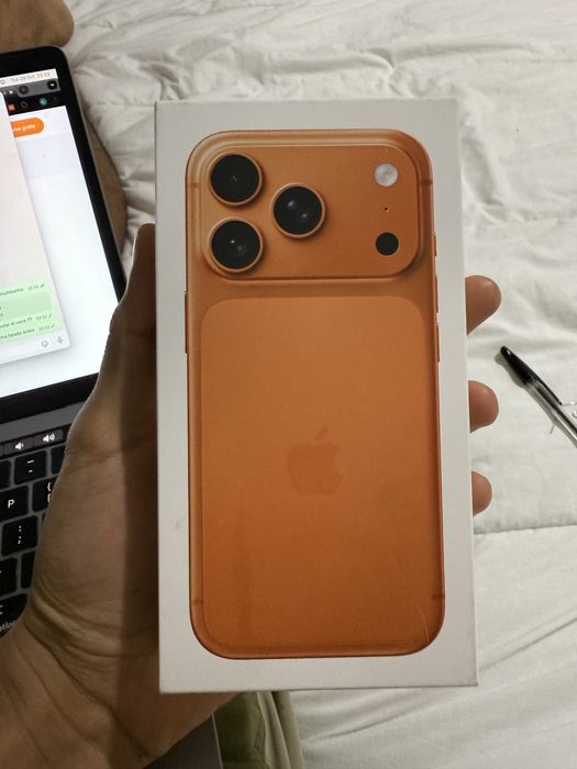 Iphone 17 Pro 256GB Cosmic Orange