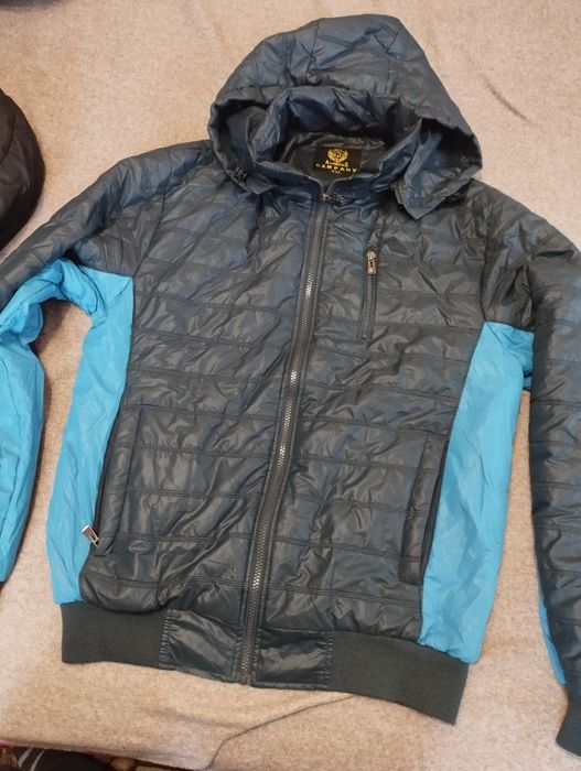 Куртка осінньо весняна