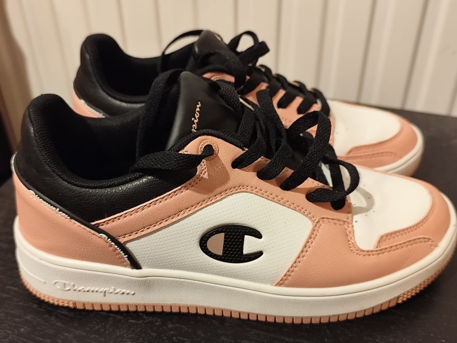 Champion Sneakersy damskie Rebound 2.0 Low Cut. 39