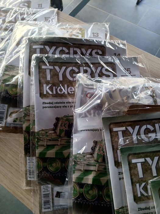 Kolekcja tygrys krolewski 20 części nowe