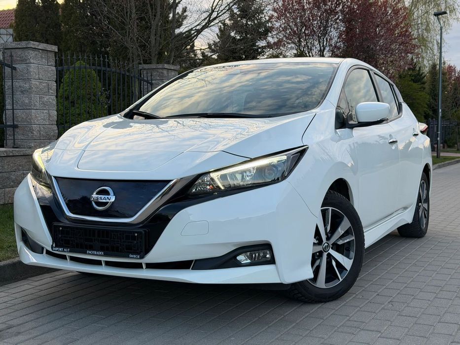 Nissan Leaf 2019r ELEKTRYK 40kwh Led Grzane fotele i kierownica  SOH 88 23% brutto