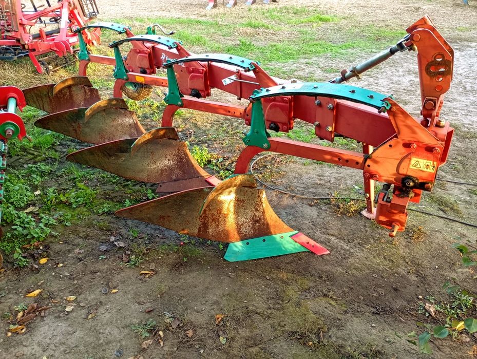 Pług 4 Kverneland AB 100 na Resorach z 2014r Super stan