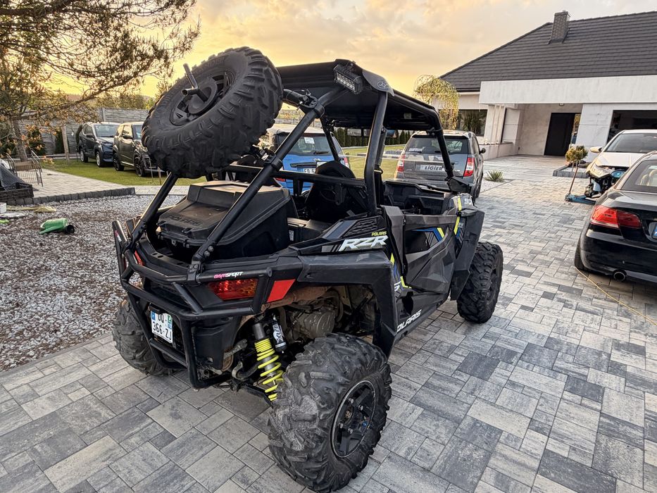 Polaris  RZR 900