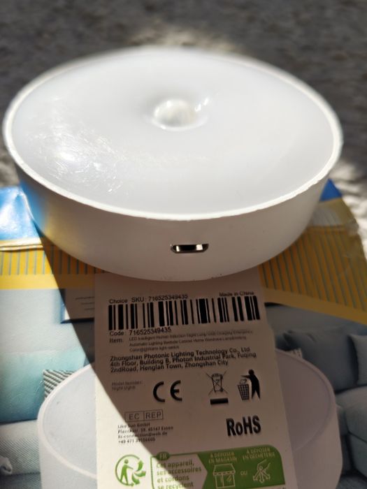 Lampka LED ,czujnik ruchu ładowanie micro usb,    Warm light-switch, 400 mah
