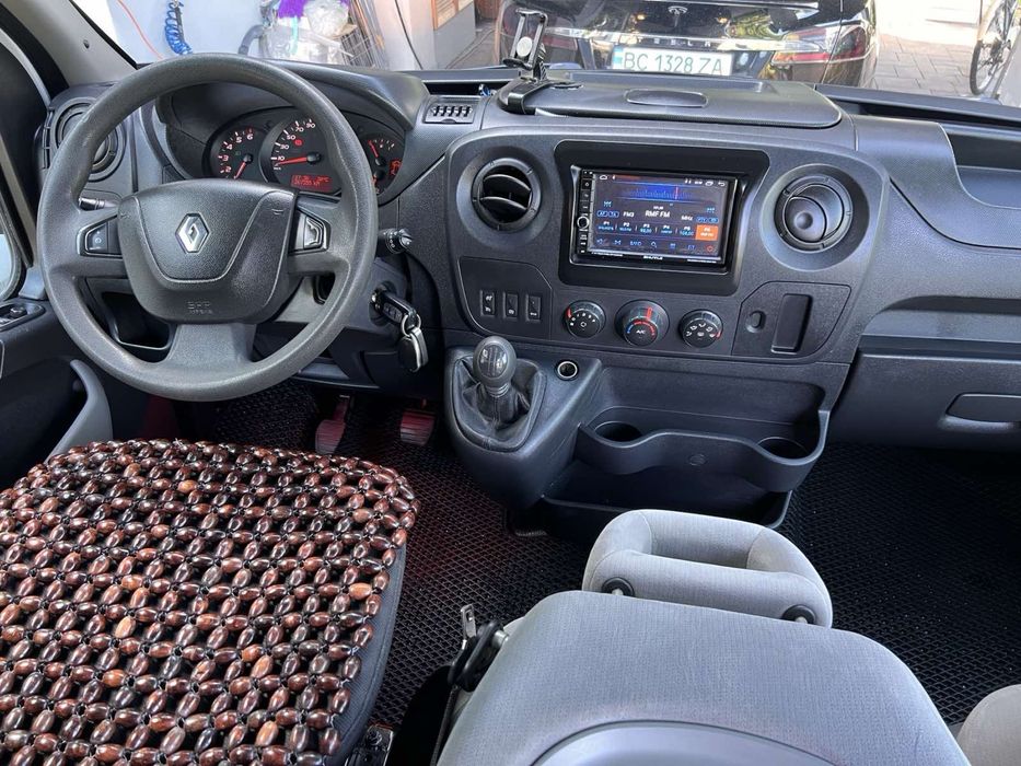 Renault Master пасажир 8+1, ідеальний стан