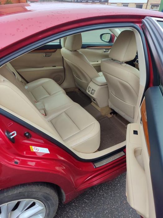Оренда авто. Аренда авто Lexus es300h 2014 гибрид/газ для работы в такси