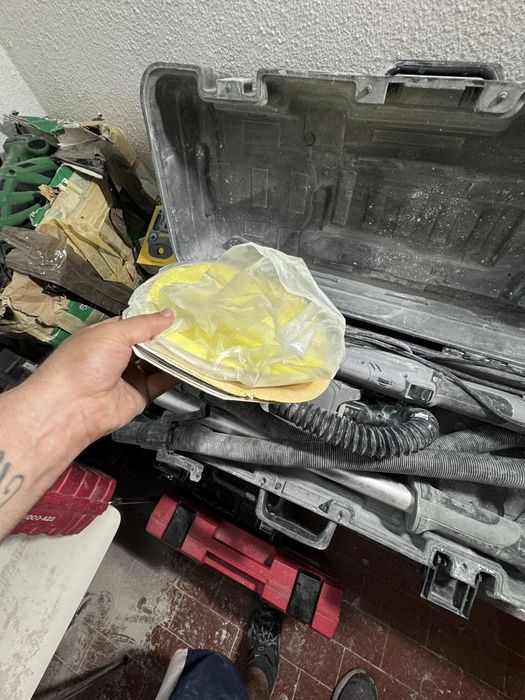 Girafa passar a lixa Werku