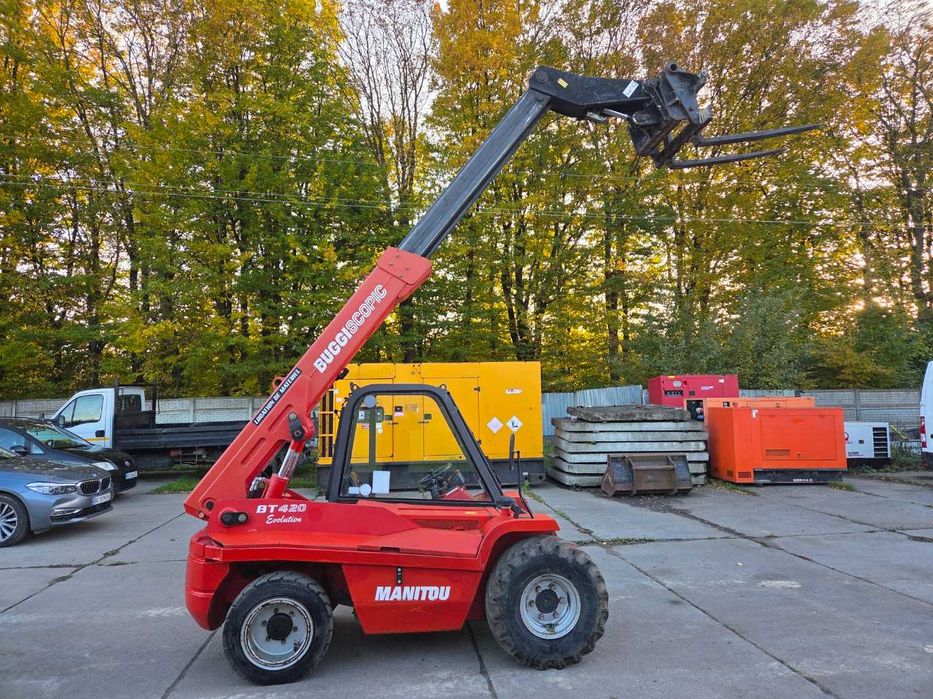Телескопічний навантажувач, погружчик Manitou BT420, агро погрузчик