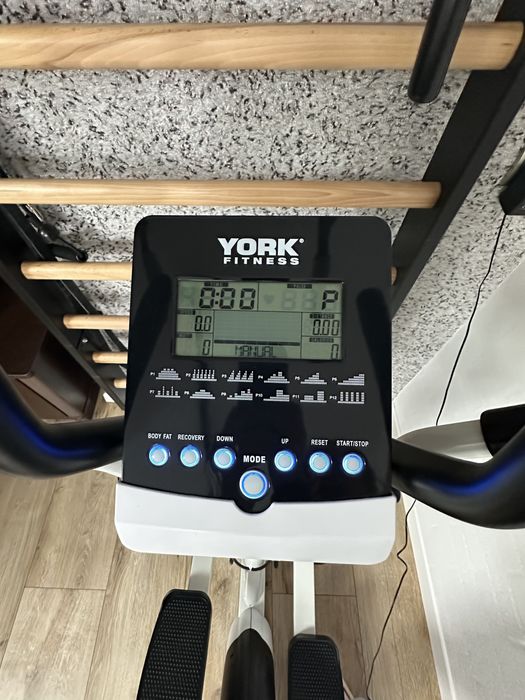 Orbitrek magnetyczny trenazer York active 120