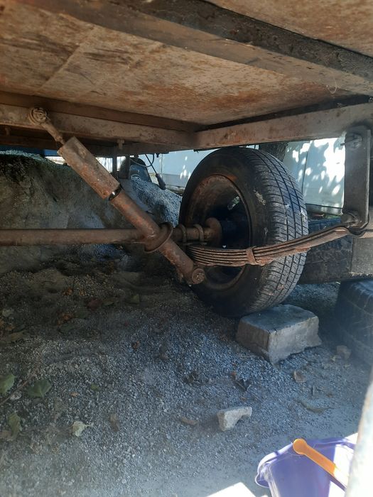 продам або обміняю причіп