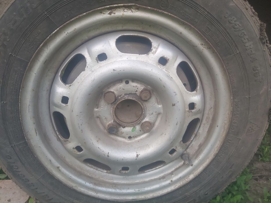 диски r13-14 vw гольф.  ваз.