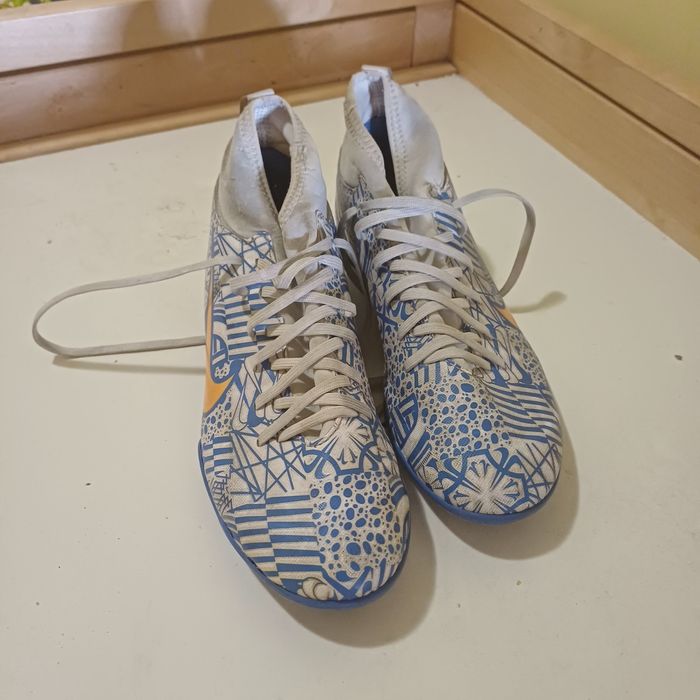 Vendo chuteiras tamanho 38