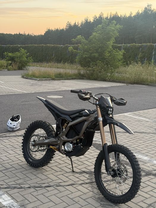 Surron ultra bee 2025