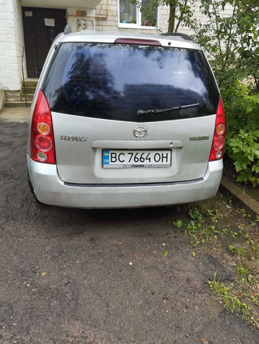 Автомобіль Mazda Premacy