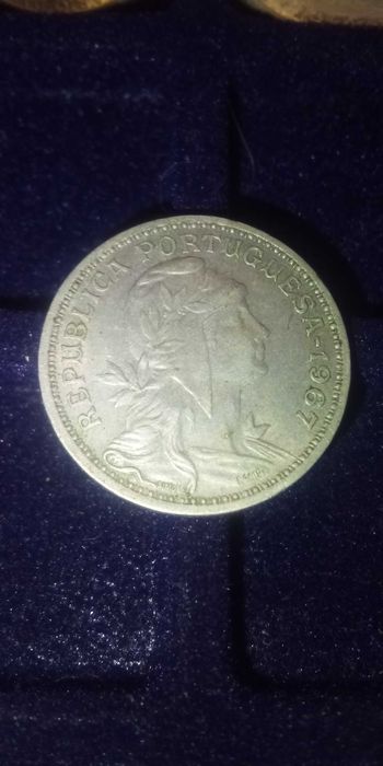 Moeda de 50 centavos alpaca de 1967 linda