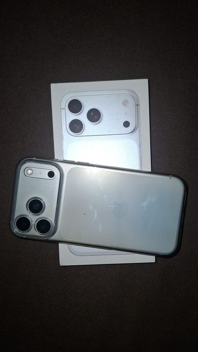 Iphone 17 Pro Max 256GB com garantia até 2028