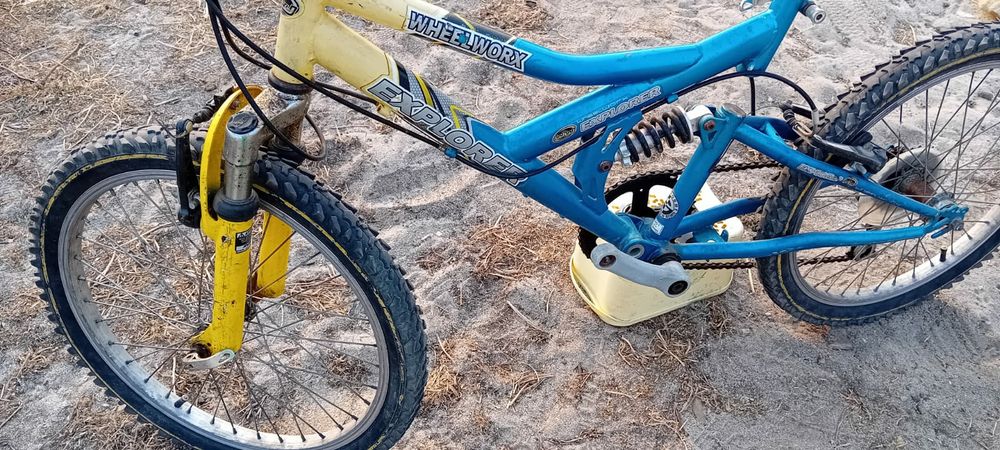 Bicicleta roda 20 + oferta de banco