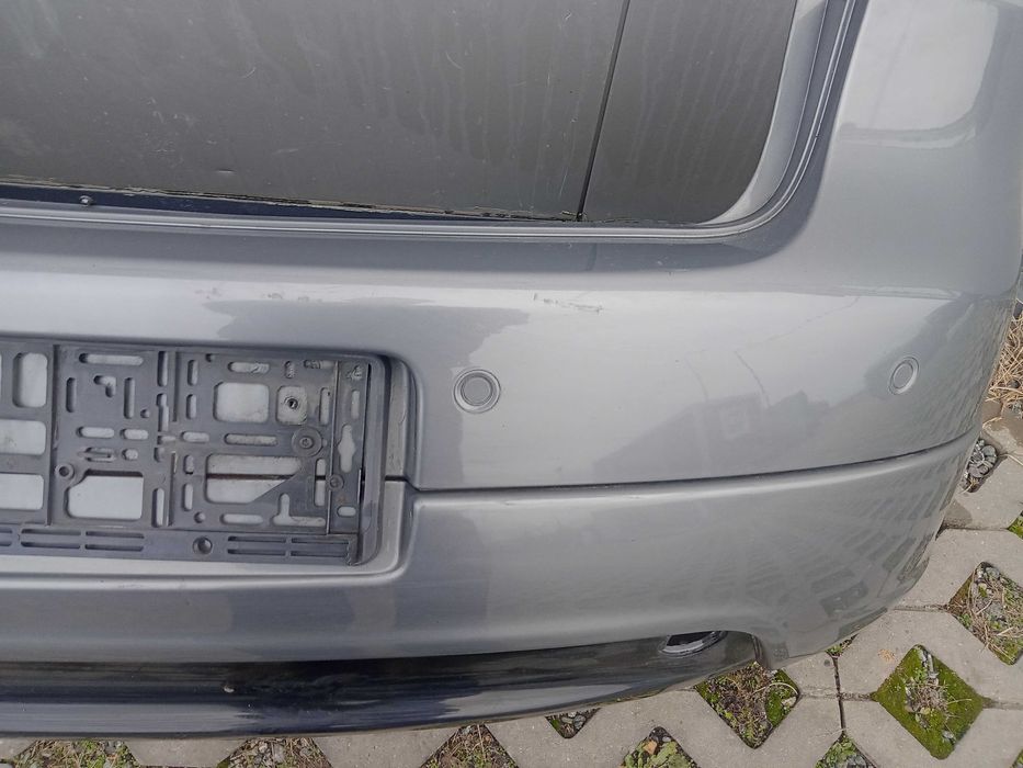 Zderzak tylny VW Golf V GTI LA7T