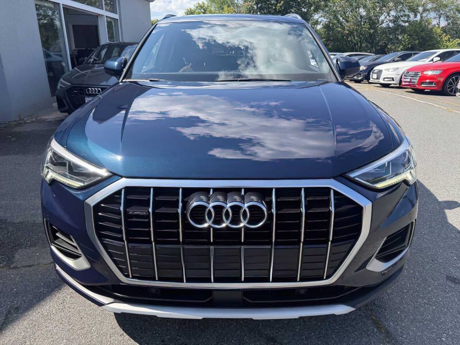 Audi Q3 quattro Premium Plus 45 TFSI      2019