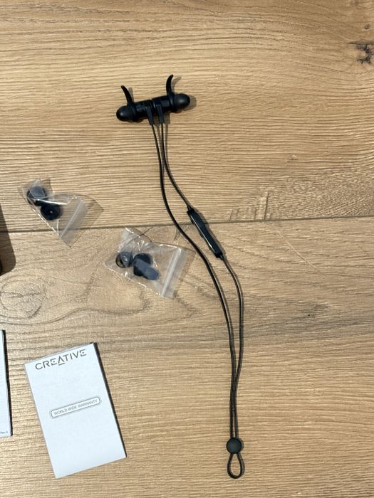 Słuchawki sportowe bezprzewodowe Creative Outlier