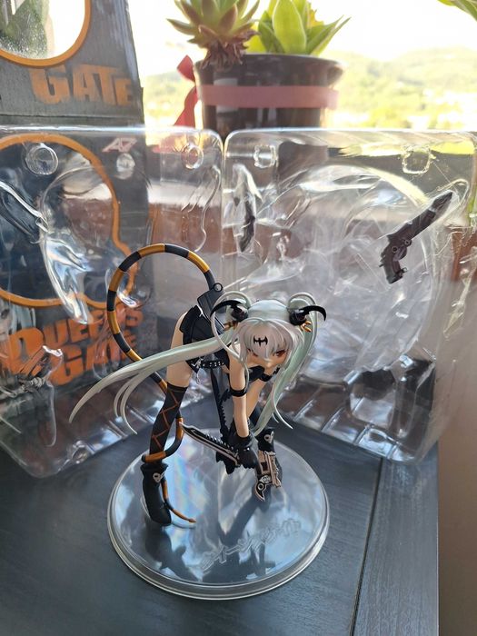 Figura Anime - Alice: Queen's Gate (Alpha x Omega)