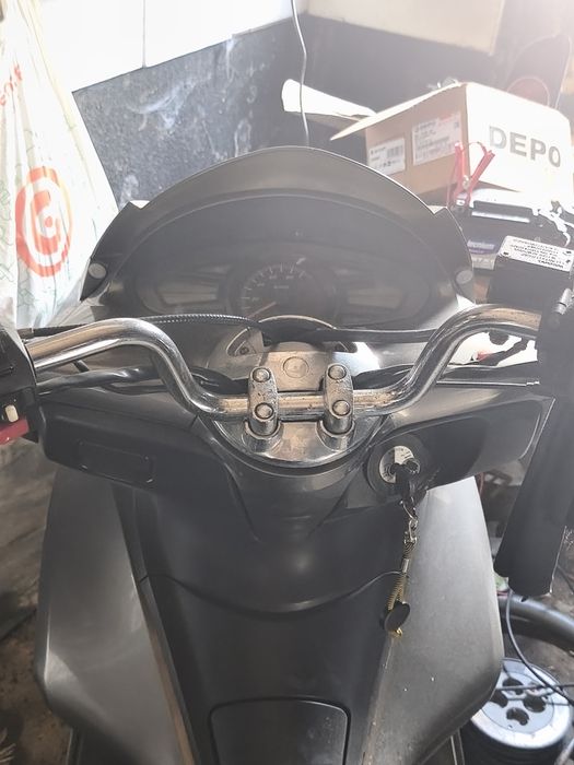 Vendo Scooter Riya