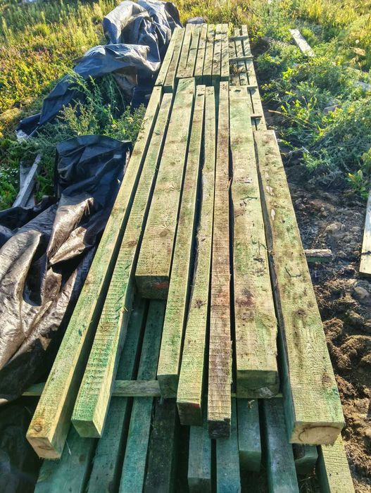 Drewno konstrukcyjne więźba dachowa drewno budowalne
