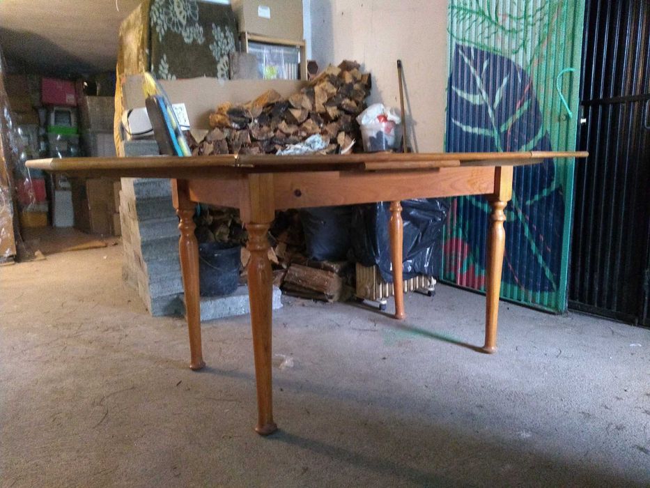 Mesa de jantar extensível