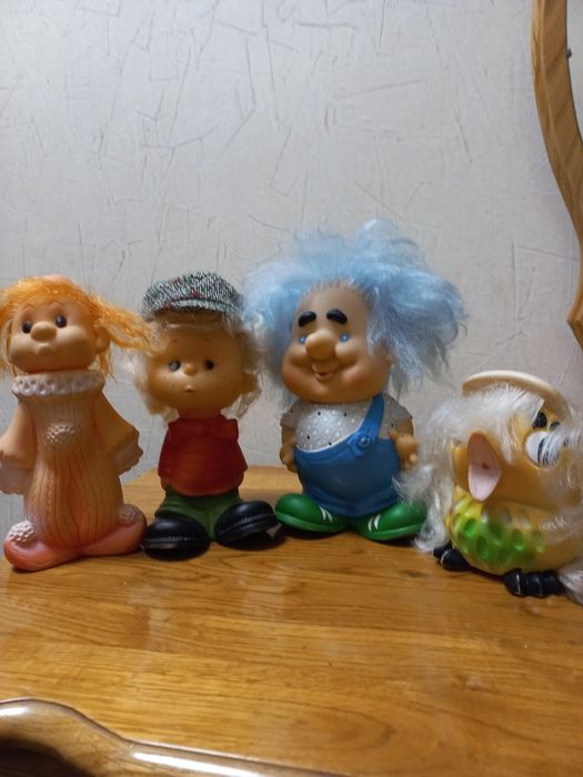 Винтажные резиновые игрушки.