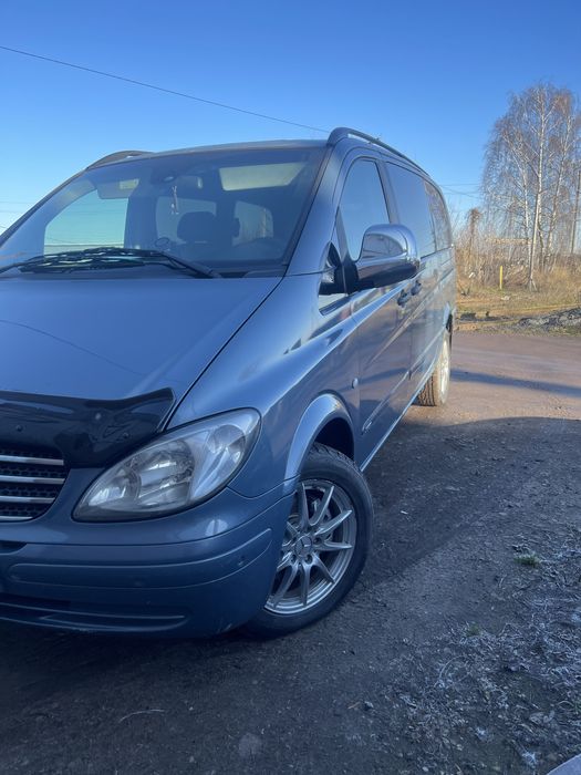 Мерседес Віто 639 пасажир 111 автомат мерс