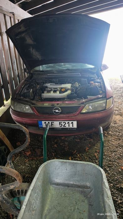 Opel Vectra b 2.5 v6