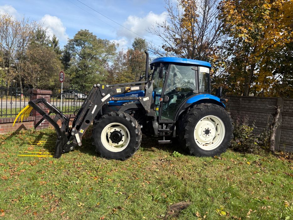 Ciągnik New Holland TD 95D/ladowacz/tur