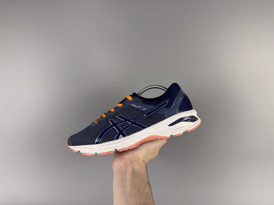 Розмір 38 24 см Кросівки Asics GT-1000
