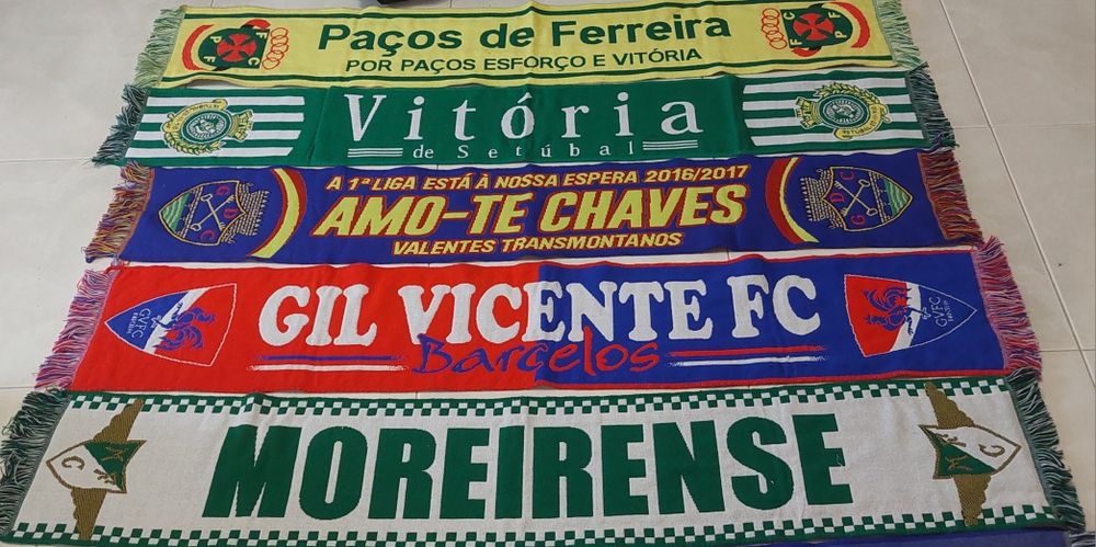 9 Encharpes,bufandas de futebol