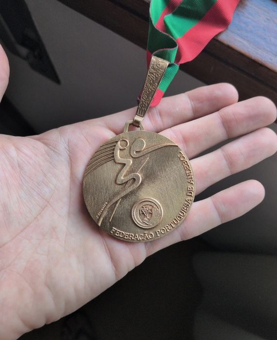 Medalha de campeão da 1ª divisão andebol